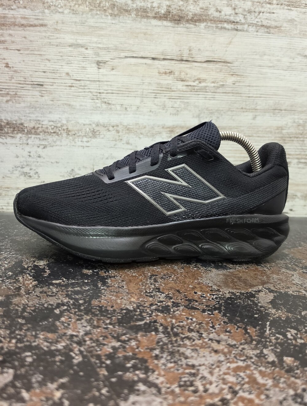 Womens New Balance Fresh Foam 520 V9 Running Shoes Sz 8.5 Used W520LT9